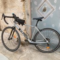 Triban100 gravel/turismo