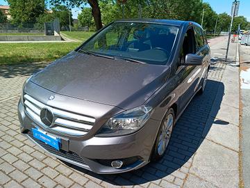 Mercedes-benz B 180 CDI Automatic Executive