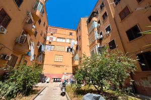 2 VANI: Piazza Alessandro Vanni - Zona Università