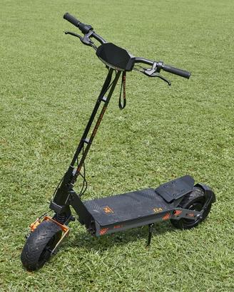 Monopattino Kukirin G4 + Casco