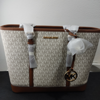 Borsa Michael Kors Jet Set Travel