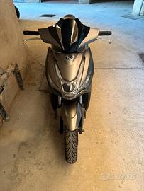 Kymco Agility 200s