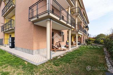3 LOCALI A NOLE