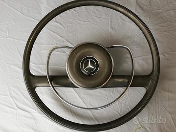 volanti per auto epoca solo quelli in foto