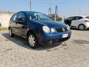 VW POLO 