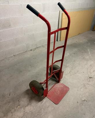 Carrello portapacchi robusto con ruote pneumatiche