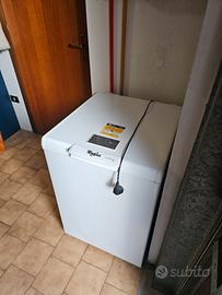 Congelatore a pozzetto Whirlpool come nuovo