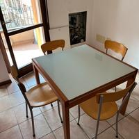 Tavolo + 4 sedie