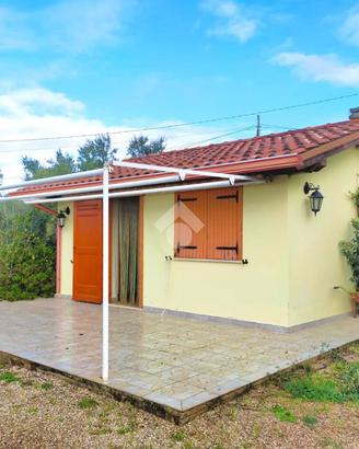 VILLA SINGOLA A SONNINO