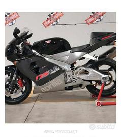 moto aprilia 