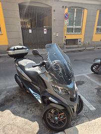 Piaggio MP3 530 HPE ABS accessoriato e tagliandato