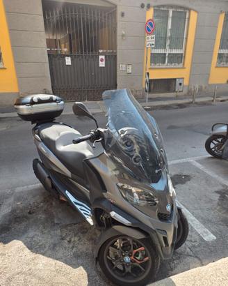 Piaggio MP3 530 HPE ABS accessoriato e tagliandato