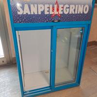 Frigo a vetrina Sanpellegrino