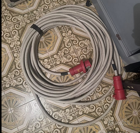 Cavo 380V 32A