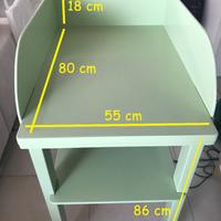 Fasciatoio in legno con ripiano