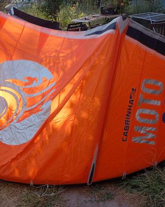 kitesurf vela ala cabrinha moto X  2022 9 mt.