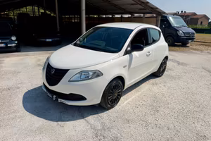 Ypsilon 1.2 benzina euro6B Unipro NEOPATENTATI