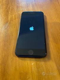 iPhone SE  Ricondizionato- Batteria 73%