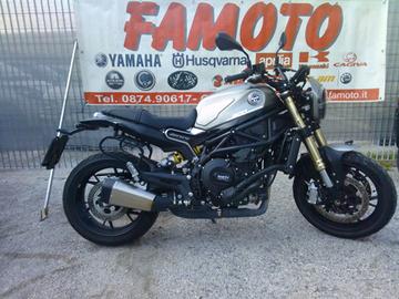 Benelli Leoncino 800 supporti borse laterali morbi