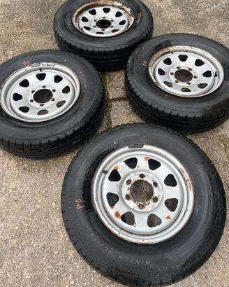 GOMME TERMICHE  E CERCI