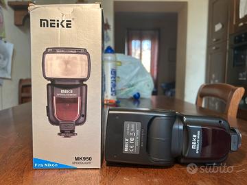 Flash Meike MK950 compatibile con Nikon