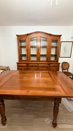 Credenza in legno massello + tavolo allungabile