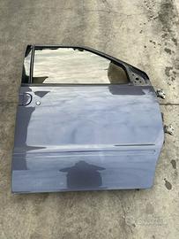 Nissan Serena 1991> Porta Ant. Destra