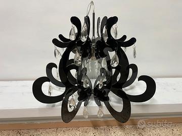 Lampadario con gocce di vetro
