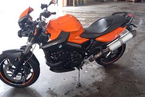 Moto bmw f800r 
