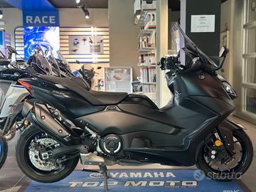 Yamaha TMAX 560