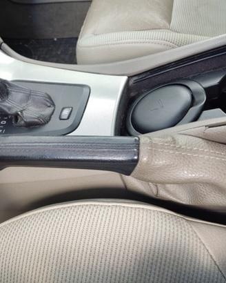 Leva freno a mano VOLVO S60 2400cc diesel 2010