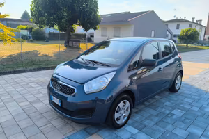 Kia Venga 1.4 benzina neopatentati 5 porte economi