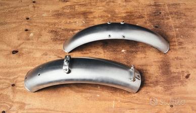 Parafanghi lunghi Moto Guzzi V7 – Alluminio satina