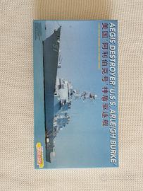 AEGIS DESTROYER 'U.S.S. ARLEIGH BURKE'