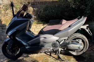 Yamaha T Max - 2009