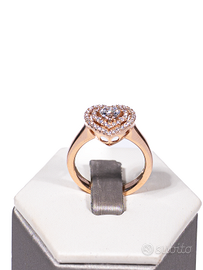 Anello cuore in oro e diamanti