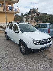 Dacia Dustet