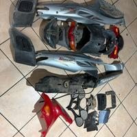 Carene e fari gilera runner 50/125/180 cc
