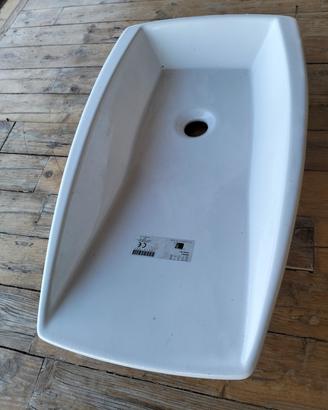 lavabo bianco nuovo