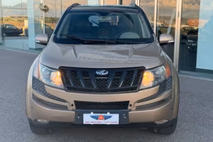 Mahindra XUV500 2.2 16V FWD W8