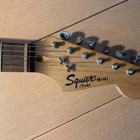 Chitarra elettrica Fender con amplificatore