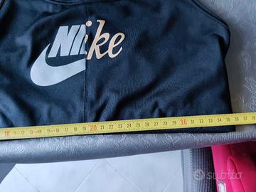 Nike reggiseno misura L nuovo 