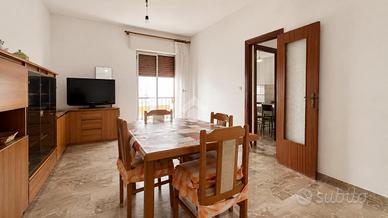 3 LOCALI A BALESTRATE