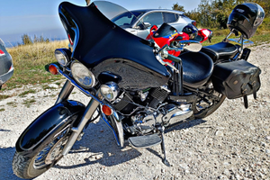 Yamaha dragster 1100