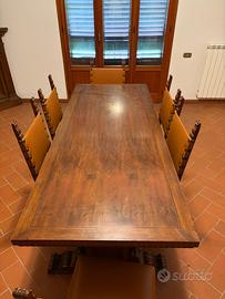 Tavola fratina con sedie
