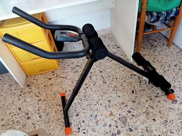 Attrezzo per addominali