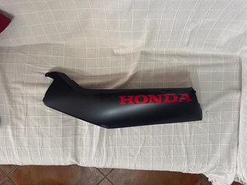 Sottopedana Destro HONDA sh 125 sport 2025