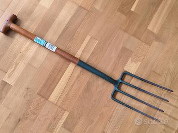 Forca da giardino a 4 denti, manico a T in legno