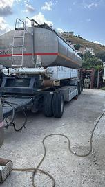 AUTOCARRO DAF XF 105.460 CON GRU E CASSONE