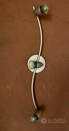 Plafoniera con Faretti Orientabili.